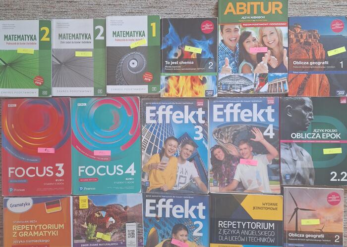 Grajewo ogłoszenia: Sprzedam podręczniki do liceum i technikum